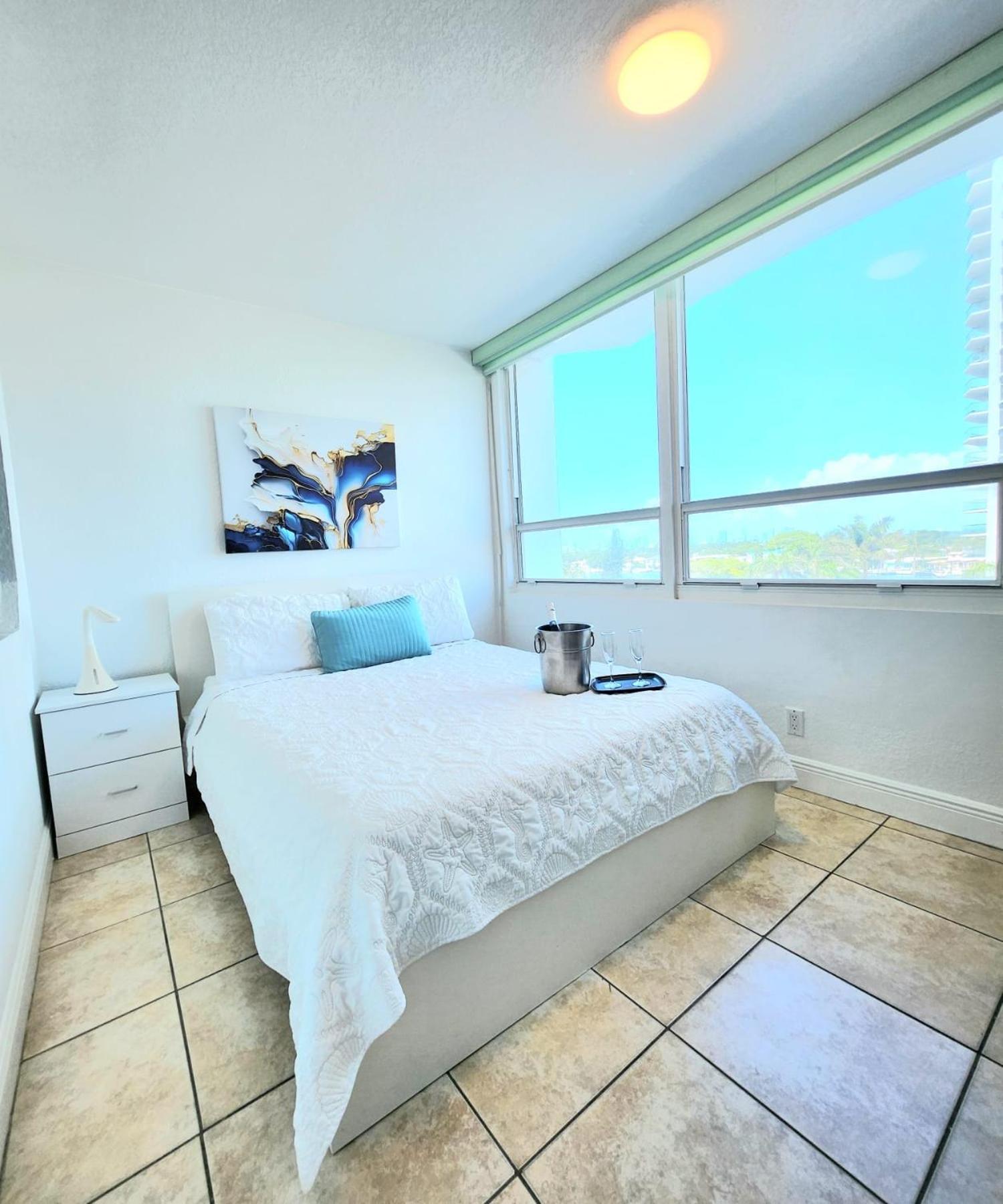 Beachfront Property Pool Gym Tennis Miami Beach! 外观 照片